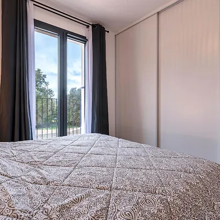 Padolo - 5min Du Port De *