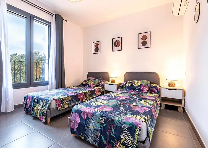 Padolo - 5min Du Port De